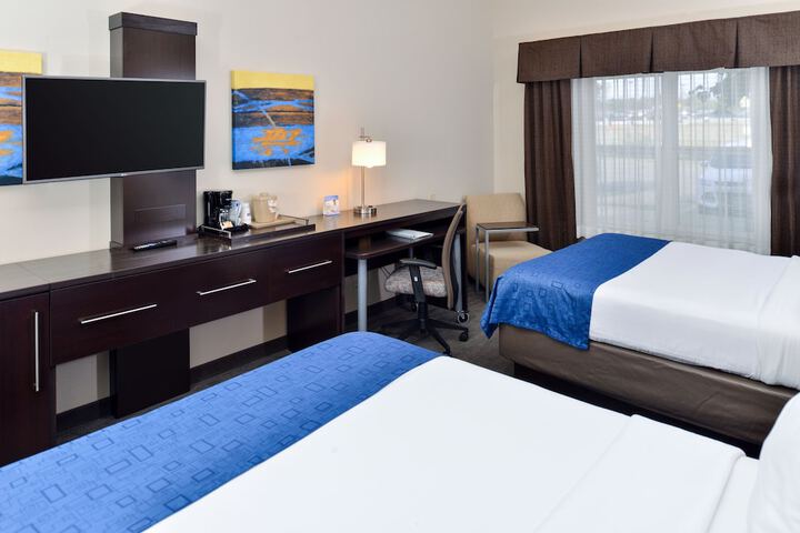 Holiday Inn Express St. Louis West - OFallon by IHG
