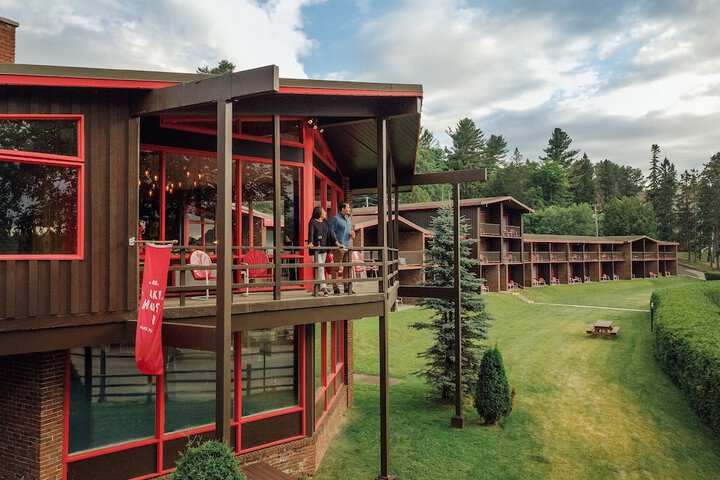 Lake House at High Peaks Resort