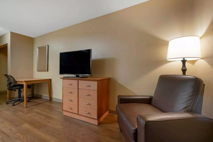 Room 13 of 15