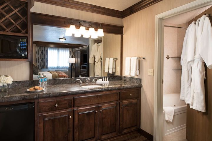 Best Western Plus Flathead Lake Inn & Suites