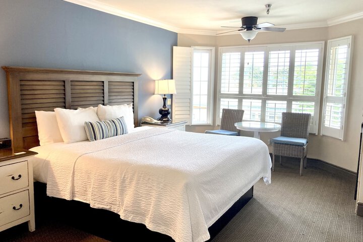 Room 25 of 66
