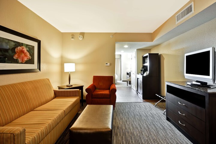 Room 29 of 57