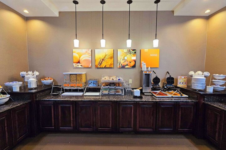 Comfort Inn & Suites Independence