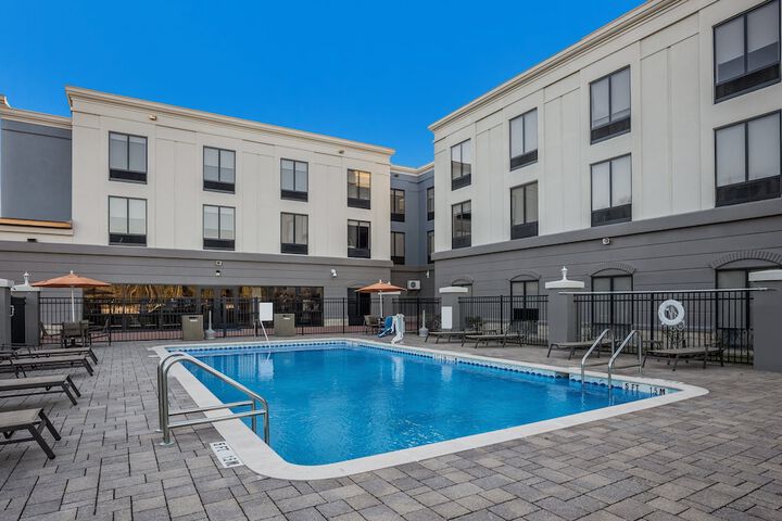 Holiday Inn Express Hotel & Suites PERRY by IHG
