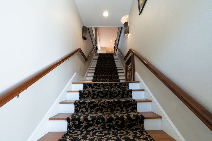 Hotel Interior 40 of 271