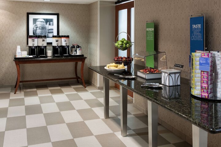 Breakfast/Coffee Service 32 of 37