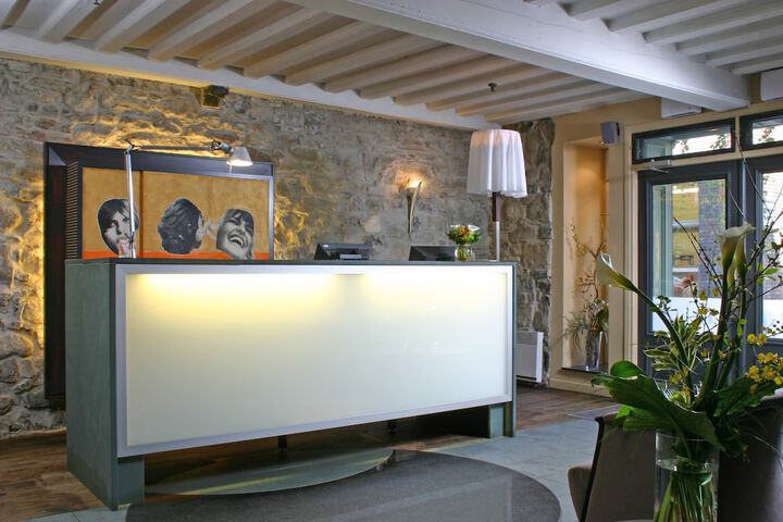 Hotel Interior 6 of 54