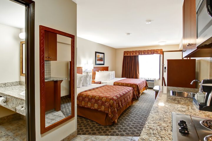 Room 14 of 24