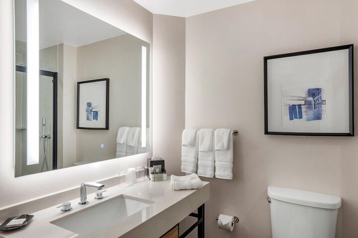 Room 10 of 55