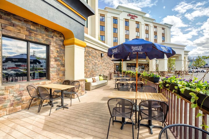 Hampton Inn Boston - Norwood