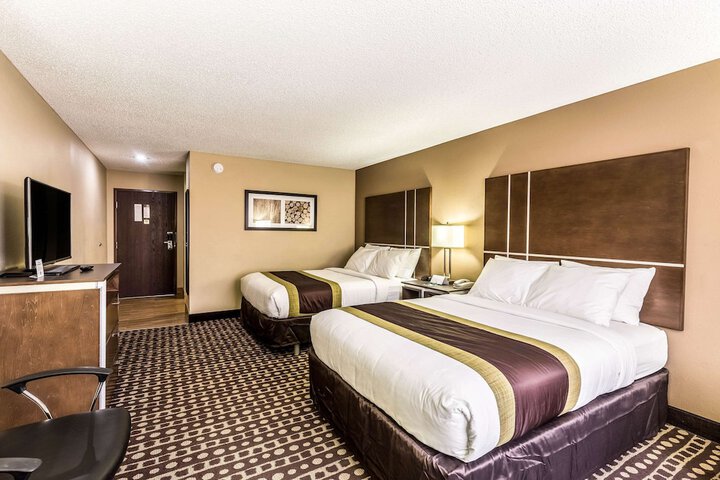 Room 15 of 35