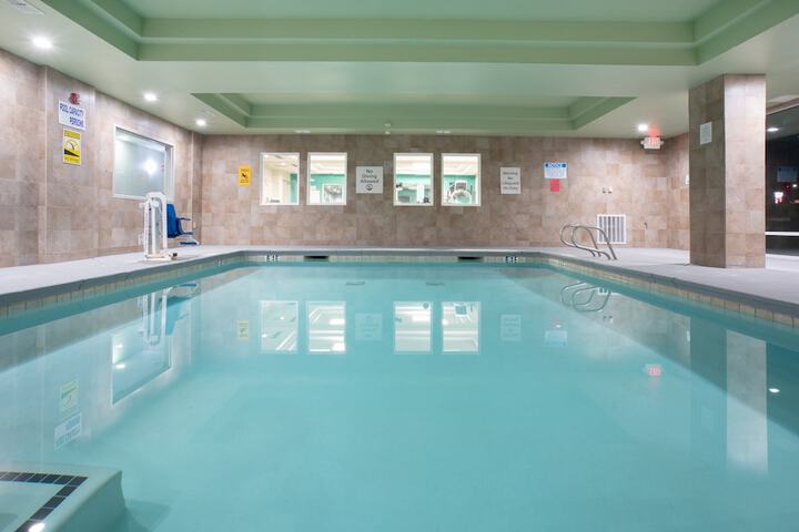 Pool 6 of 44