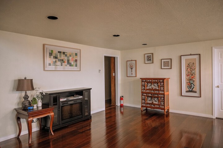 Room 48 of 123