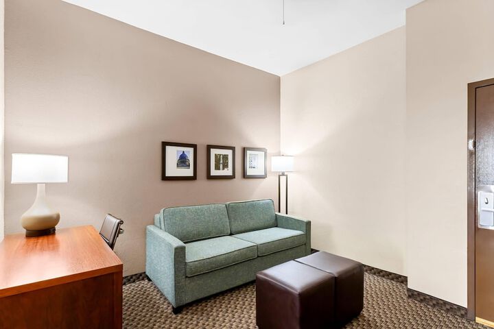 Comfort Inn & Suites Grenada