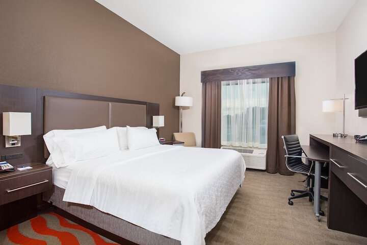 Holiday Inn Express & Suites Glasgow by IHG