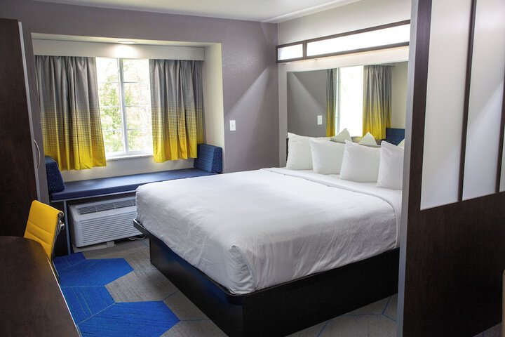 Microtel Inn & Suites by Wyndham Searcy