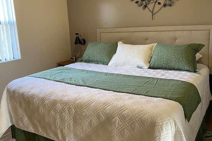 Room 49 of 70