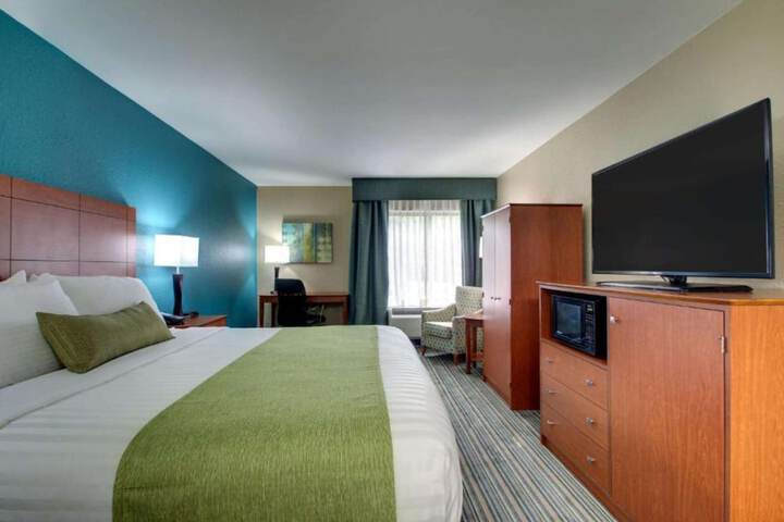 Room 31 of 51