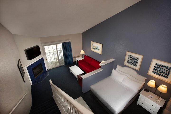 Room 38 of 75