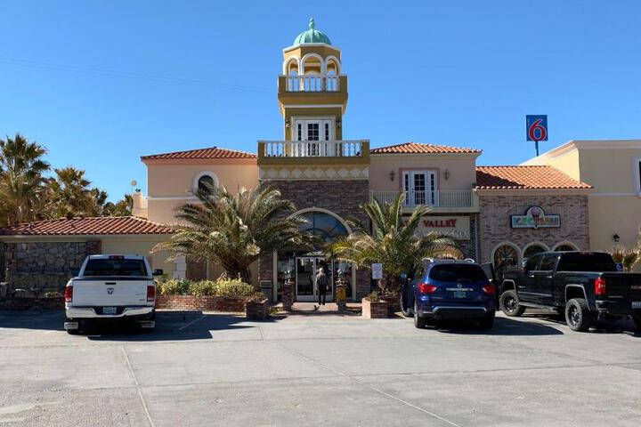 Death Valley Inn