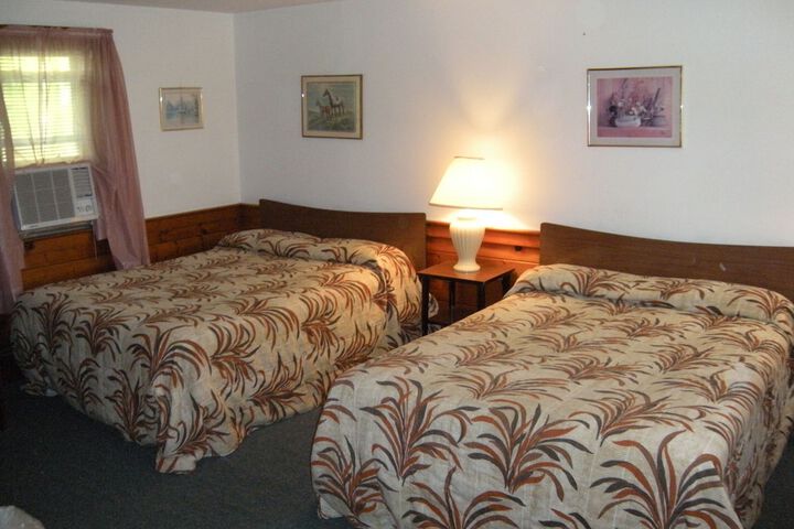 Room 21 of 37