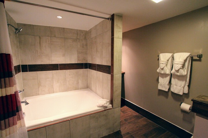 Room 47 of 104
