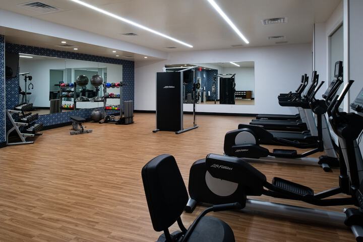 Health and Fitness 30 of 34