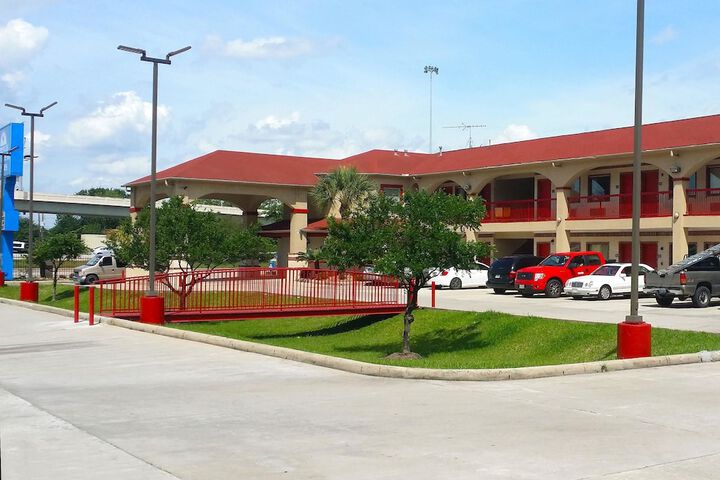Hotel 2 of 18