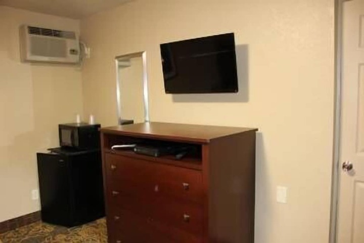 Room 20 of 30