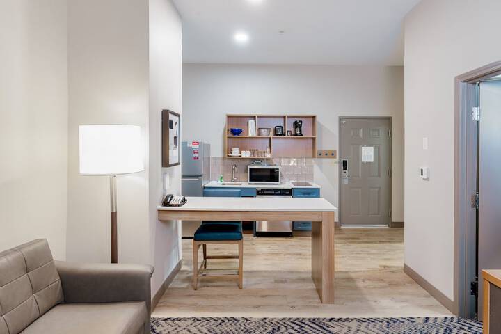 Candlewood Suites Oklahoma City-Moore by IHG