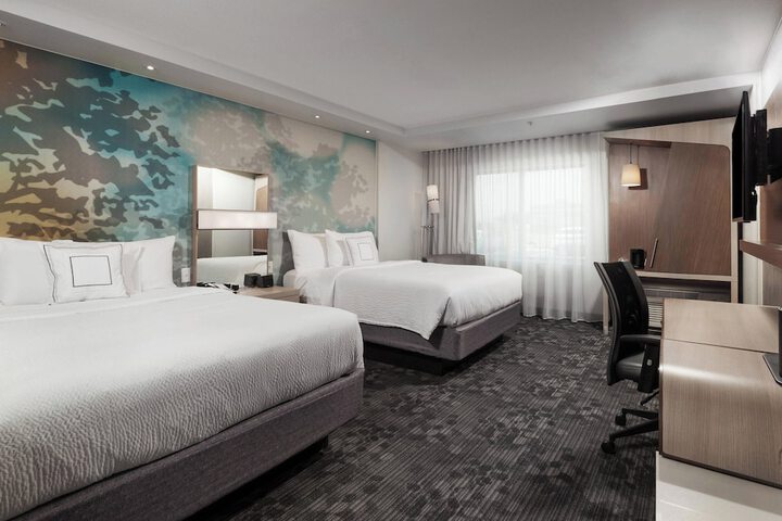 Room 15 of 27