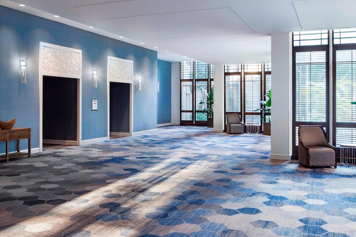 Ballroom/Hall 46 of 51