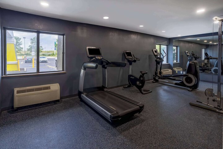Days Inn by Wyndham Pleasant Prairie Kenosha