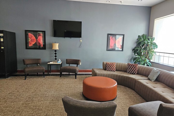 Hotel Interior 9 of 69