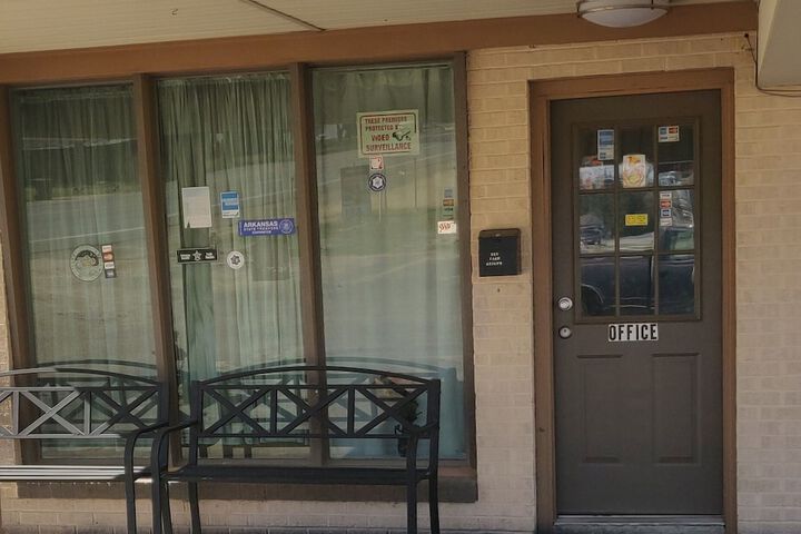 Hollywood Motel