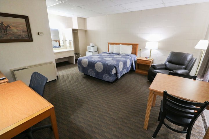 Bear Lodge Motel