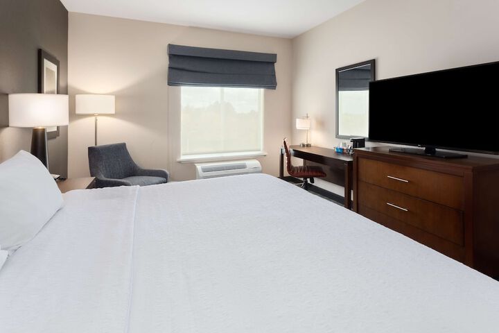 Room 10 of 29