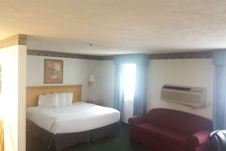 Room 19 of 63