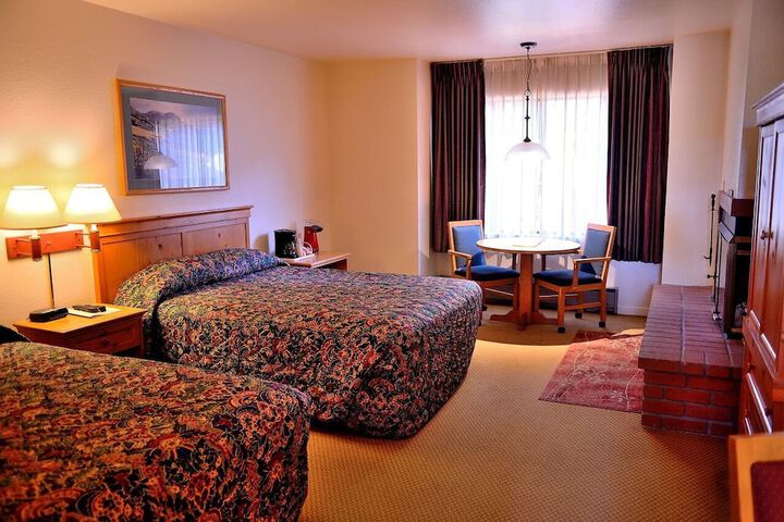 Room 27 of 47