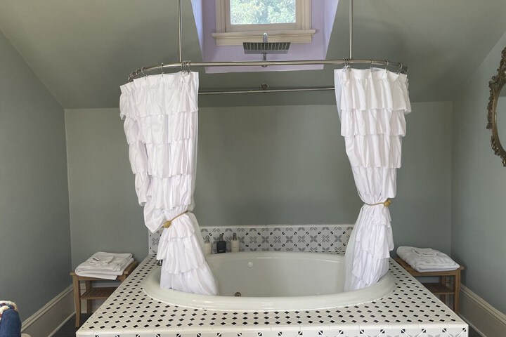 Rose Street Bed & Breakfast