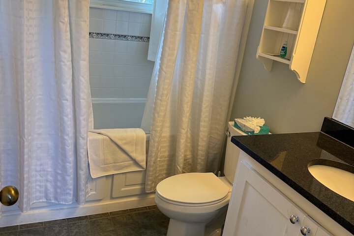 Crowne Pointe Historic Inn & Spa - Adults Only