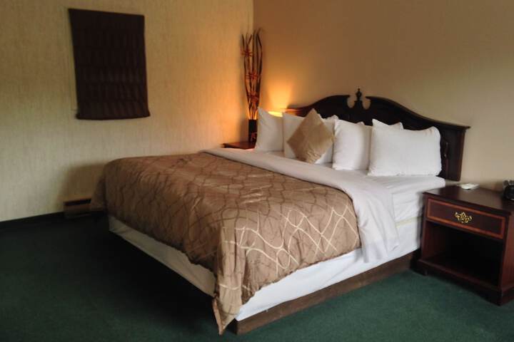 Room 28 of 41