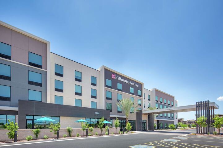 Hotel 4 of 33