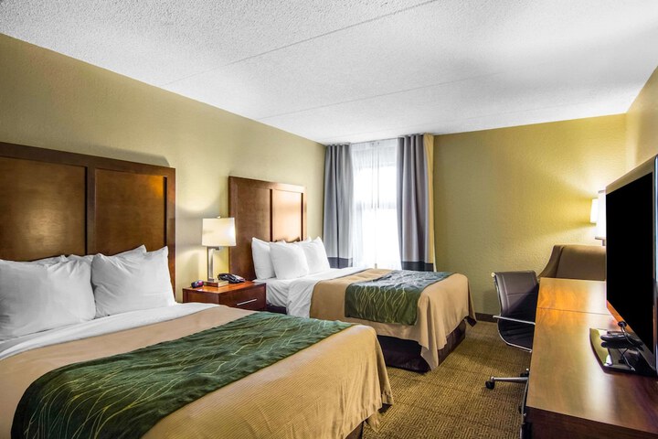 Room 20 of 35