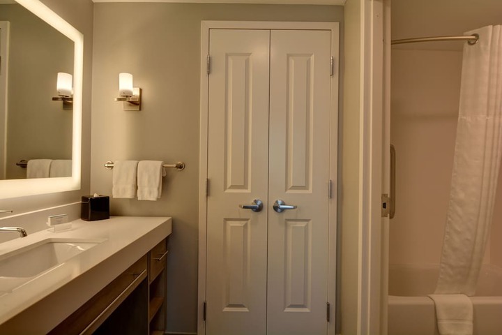 Homewood Suites by Hilton Hadley Amherst