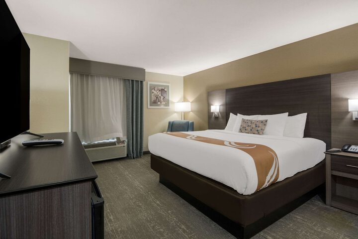 Room 30 of 57