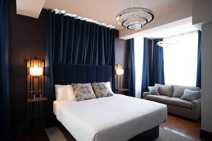 The Esquire Hotel Downtown Gastonia an Ascend Collection Hotel