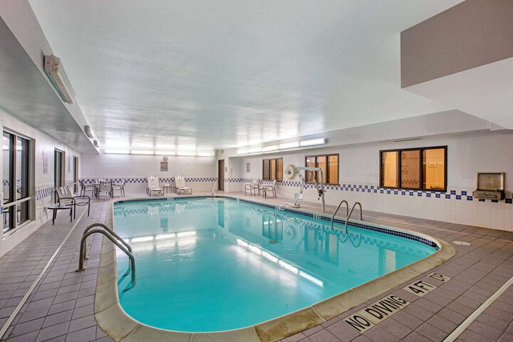 Pool 8 of 30