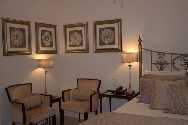 Room 14 of 35