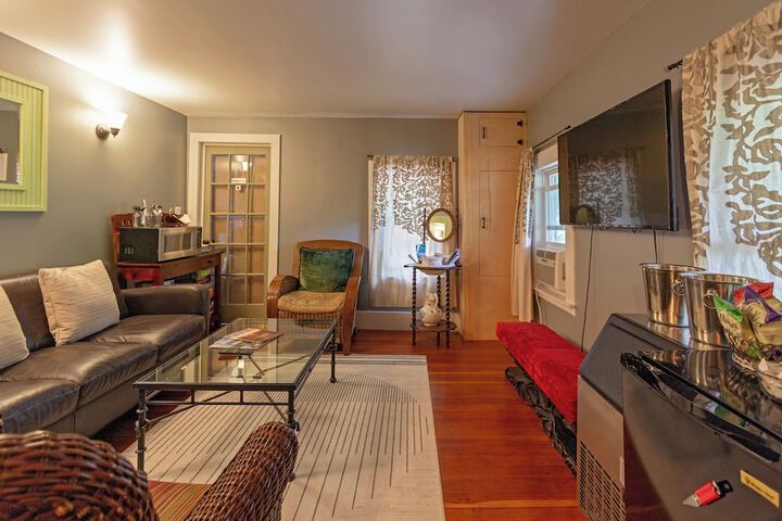 The Woodbine Inn
